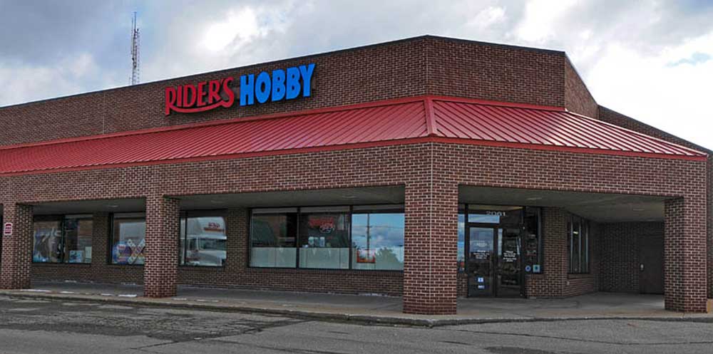 Models, Toys, Games & Art Supplies - Flint, MI